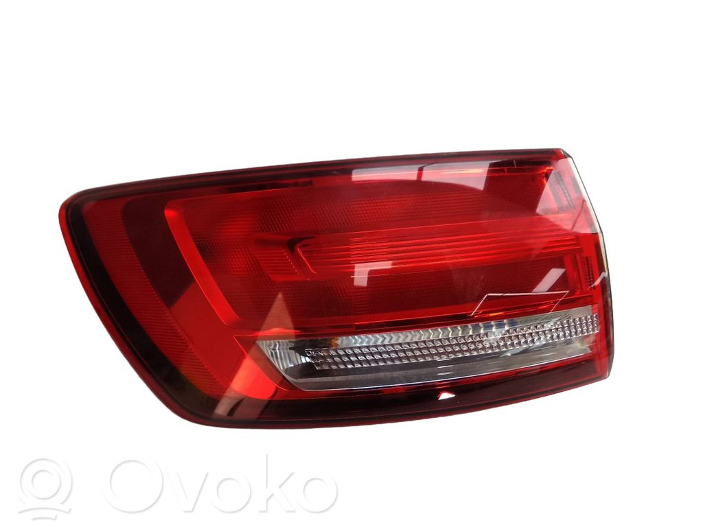 Audi A4 S4 B9 Feux arrière / postérieurs 