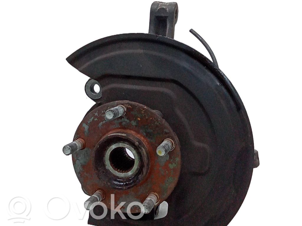 Nissan Qashqai+2 Zwrotnica koła przedniego