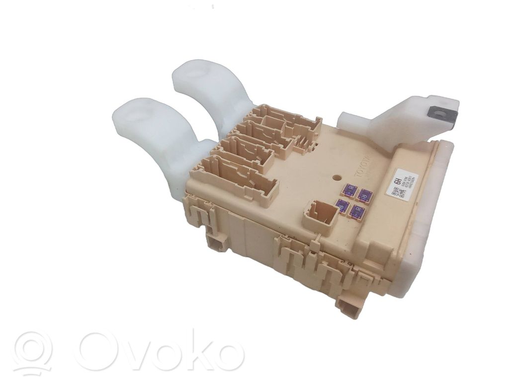 Toyota RAV 4 (XA40) Muut ohjainlaitteet/moduulit 