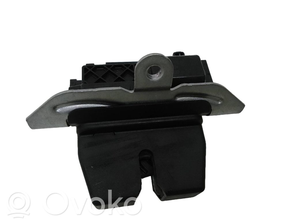 Ford Focus Spoiler tylnej szyby klapy bagażnika