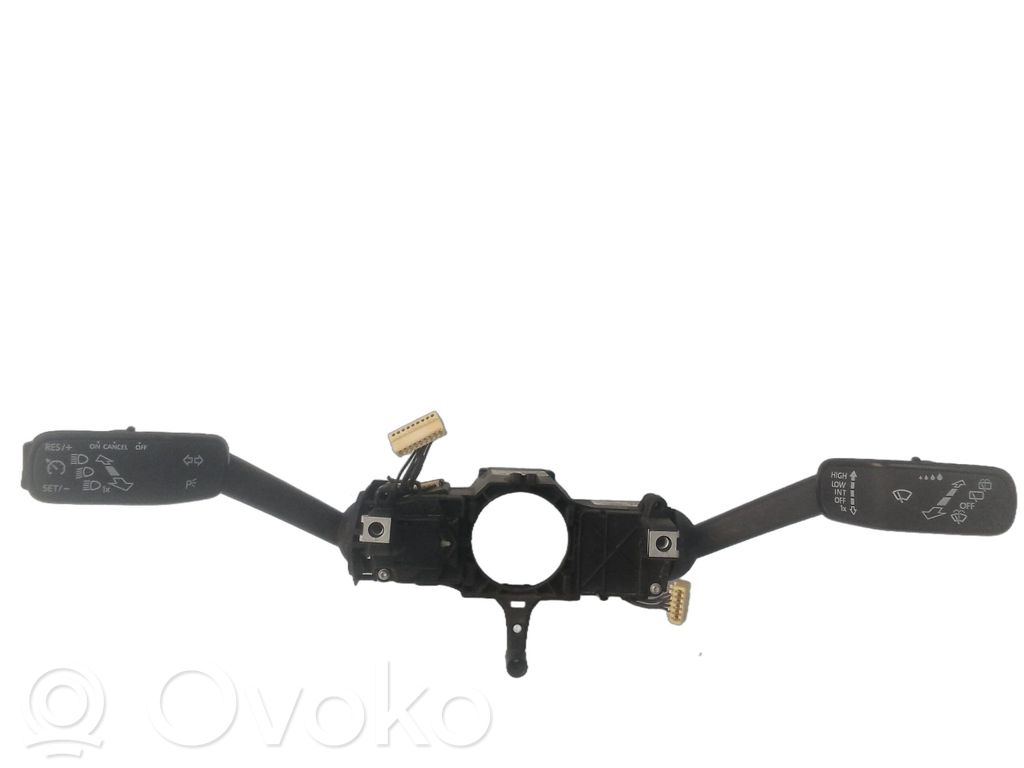 Skoda Octavia Mk3 (5E) Otros interruptores/perillas/selectores 