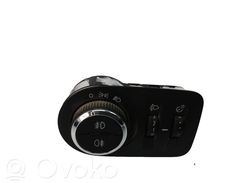 Opel Corsa F Lichtschalter 