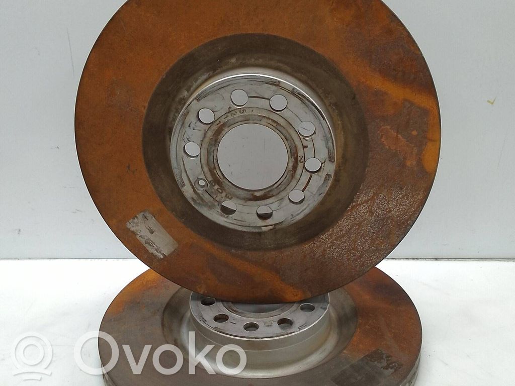 Volkswagen Golf VI Disque de frein avant 