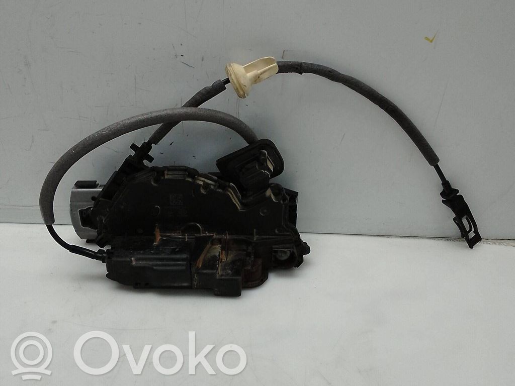 Volkswagen Golf V Tapicerka bagażnika / Komplet 