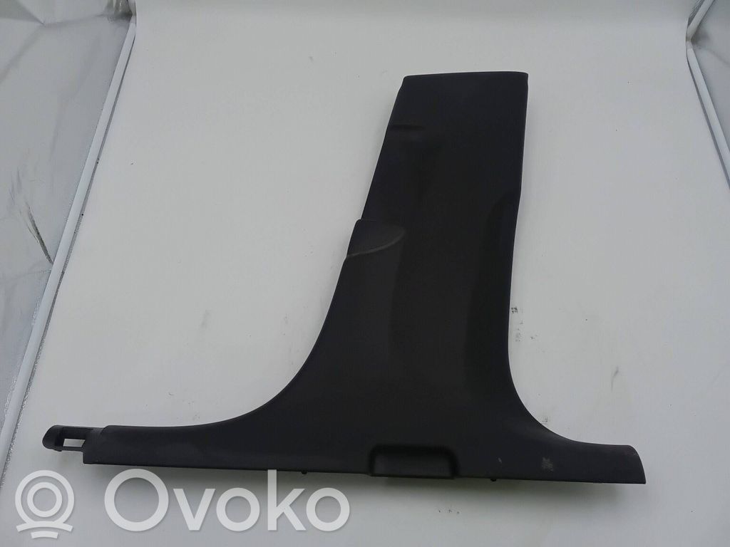 Audi A3 S3 8V Listwa progowa 