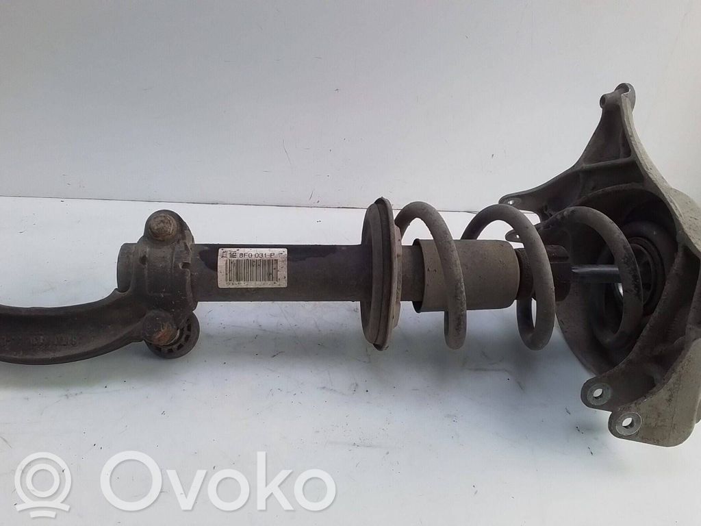 Audi A5 8T 8F Priekinis amortizatorius 