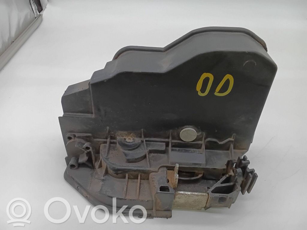 BMW 1 E81 E87 Verkleidung Abdeckung Heckklappe Kofferraumdeckel Satz Set