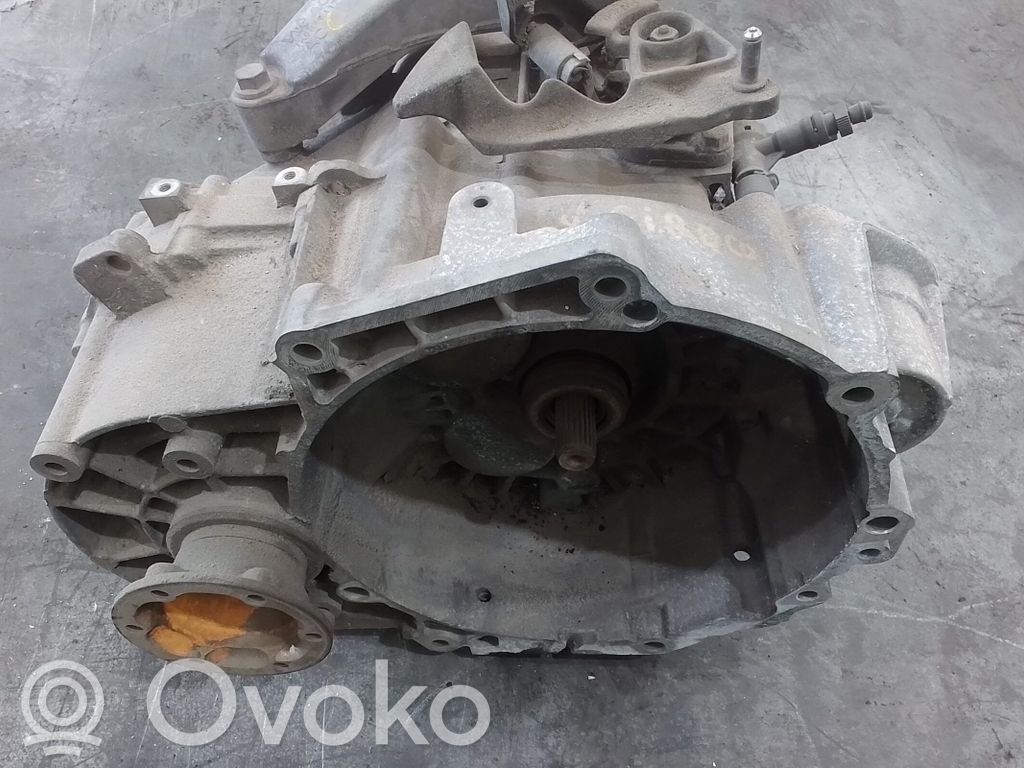 Volkswagen Scirocco Cutie de viteze automată