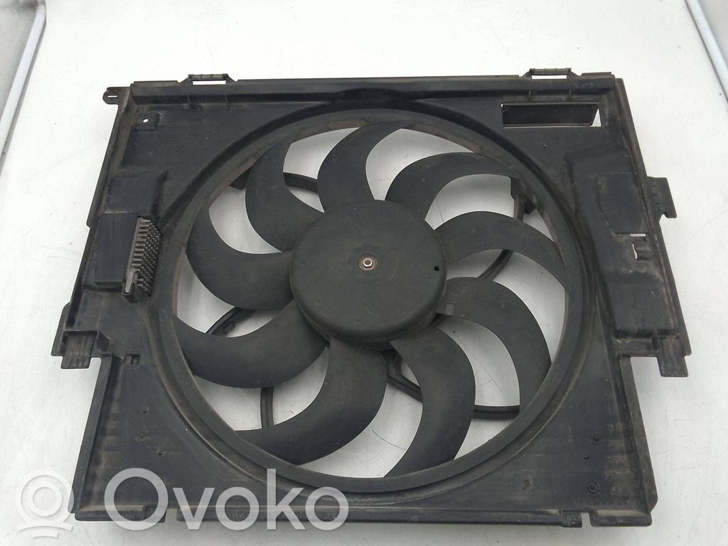 BMW 1 F20 F21 Jäähdyttimen jäähdytinpuhallin 
