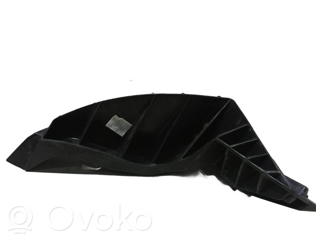 Seat Arona Takapuskurin kannake 
