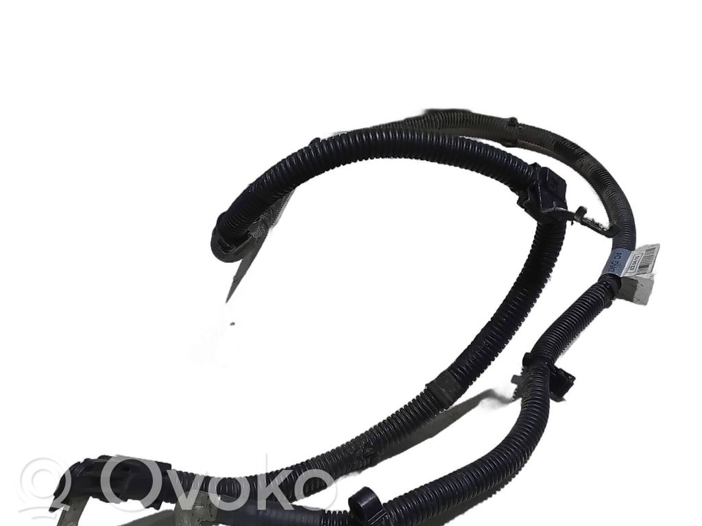 Mercedes-Benz A W176 Cable positivo (batería) 