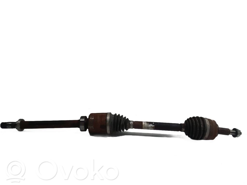 Nissan Juke II F16 Etuvetoakseli 