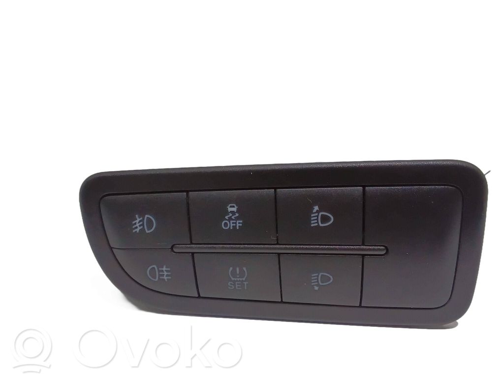 Fiat Tipo Przełącznik świateł 