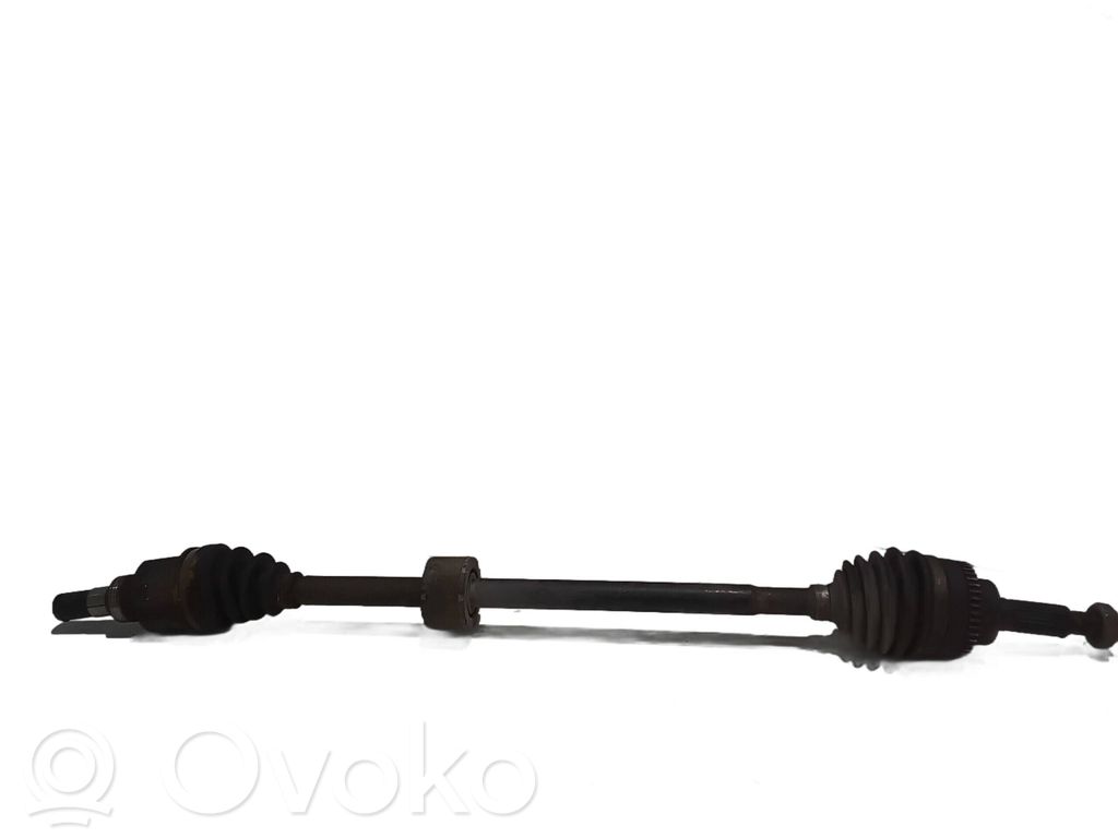 Suzuki Alto Etuvetoakseli 
