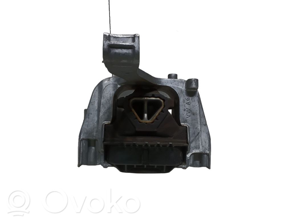 Volkswagen Polo VI Soporte antisalpicaduras delantero