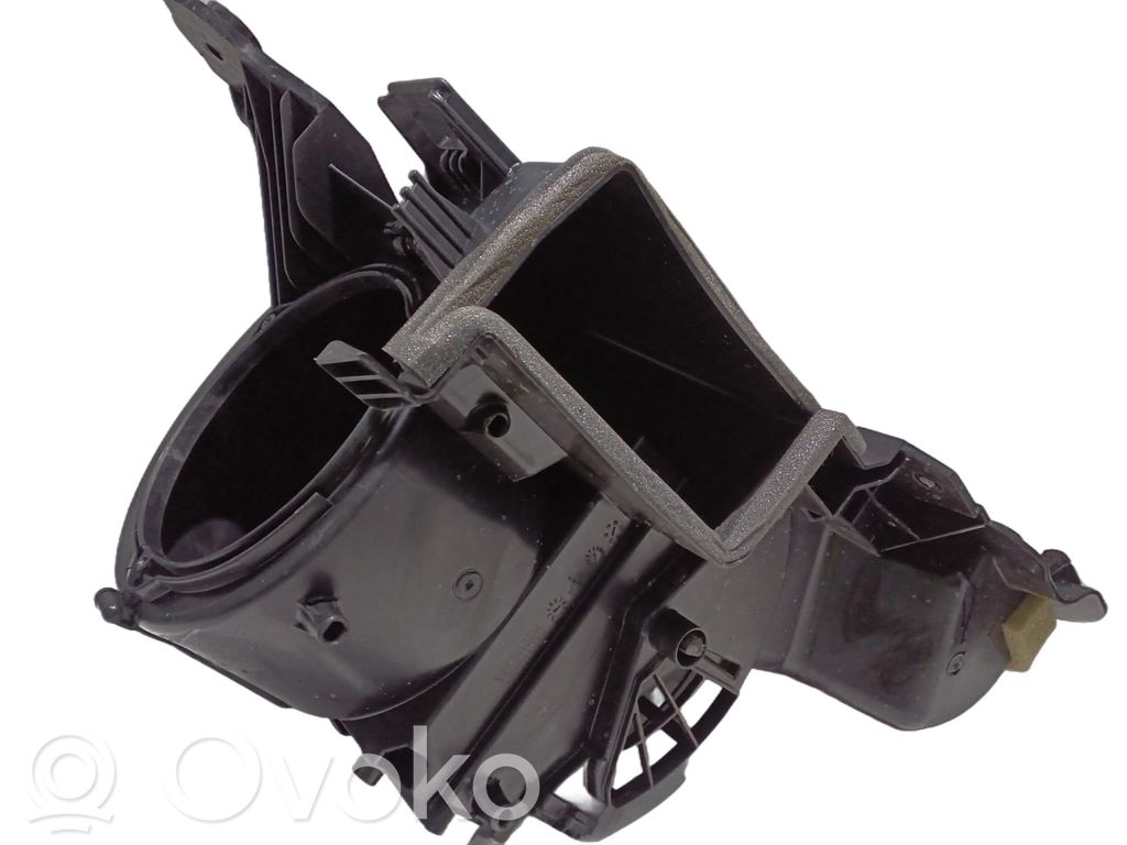 Mazda CX-5 Centrālais gaisa ventilācijas režģis 