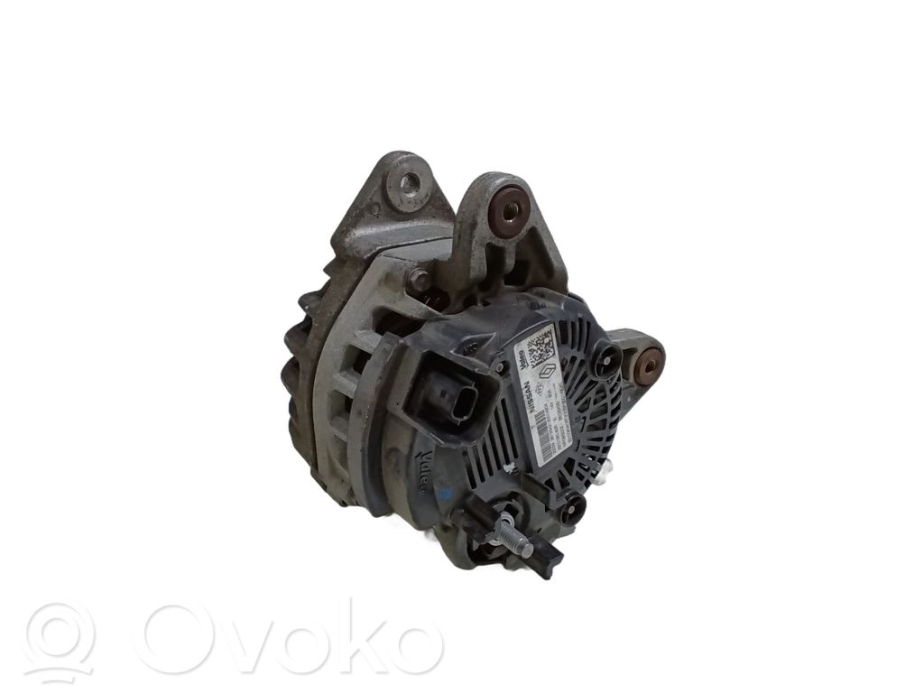 Renault Clio V Generator/alternator 