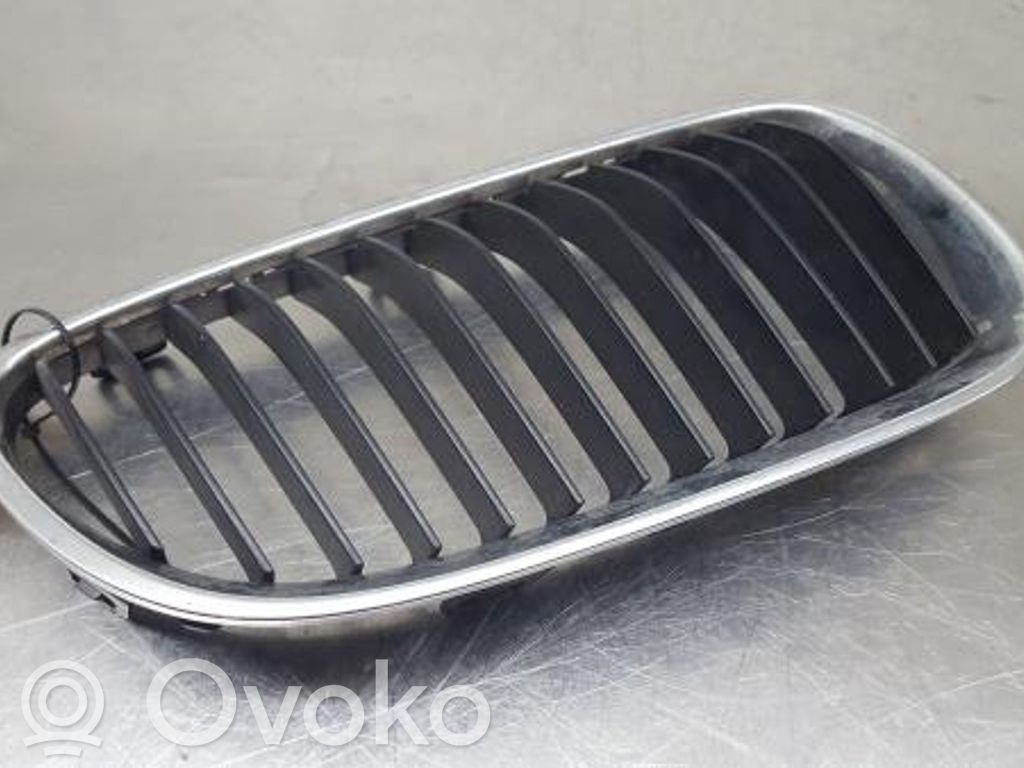 BMW 3 E92 E93 Priekšējais režģis 