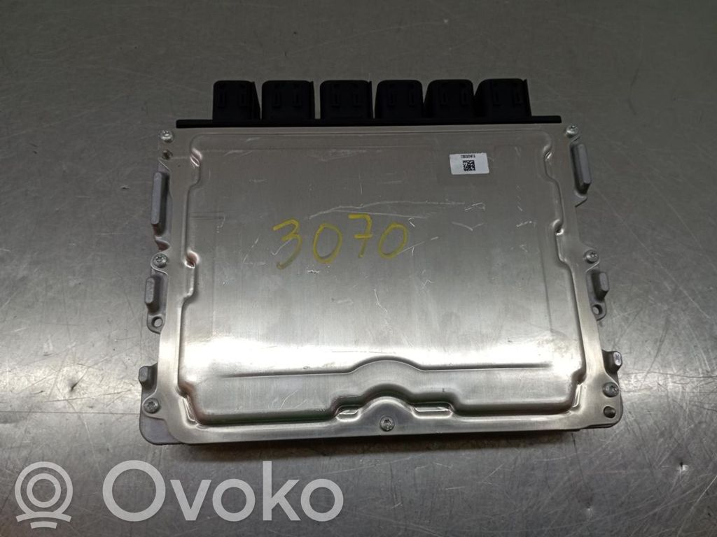 BMW 1 F40 Engine control unit/module 