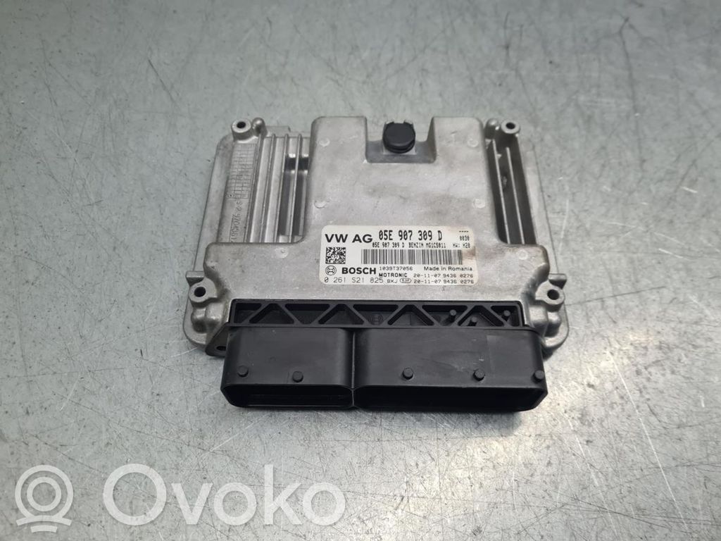 Unidad de control/módulo del motor   05E907309D,0261S21825,1039T37056