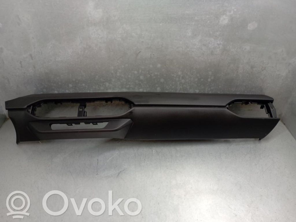 Dashboard trim   683102674R