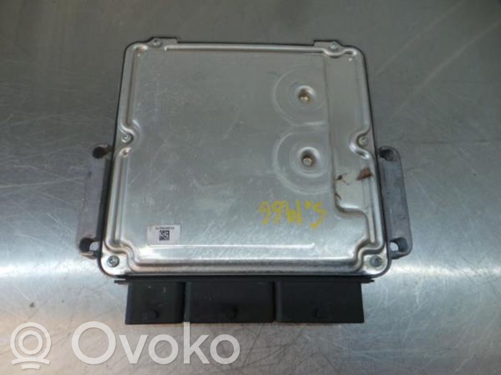Unidad de control/módulo del motor   0281030439,1039S68020,237102213R,237104128R