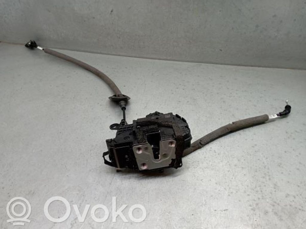 Takaoven lukko   825007311R,40749134