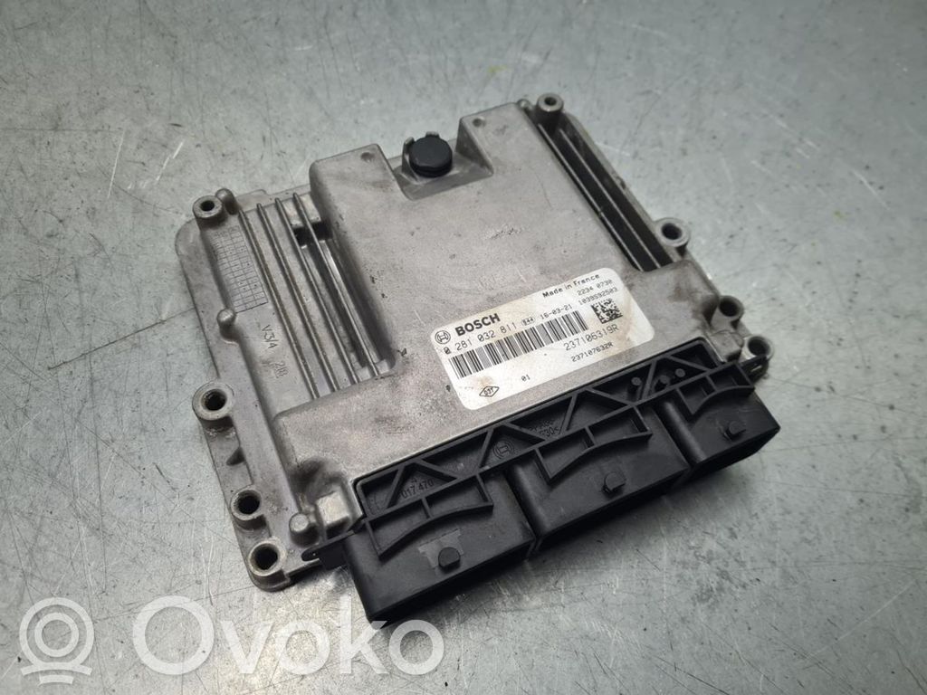 Unidad de control/módulo del motor   237106319R,0281032811,1039S92503,22340730,237107632R
