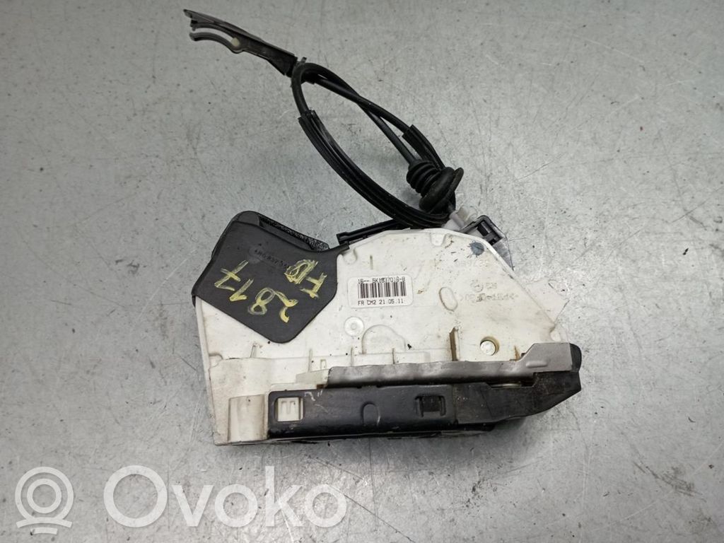 Front door lock   5K1837016B,7PINOS