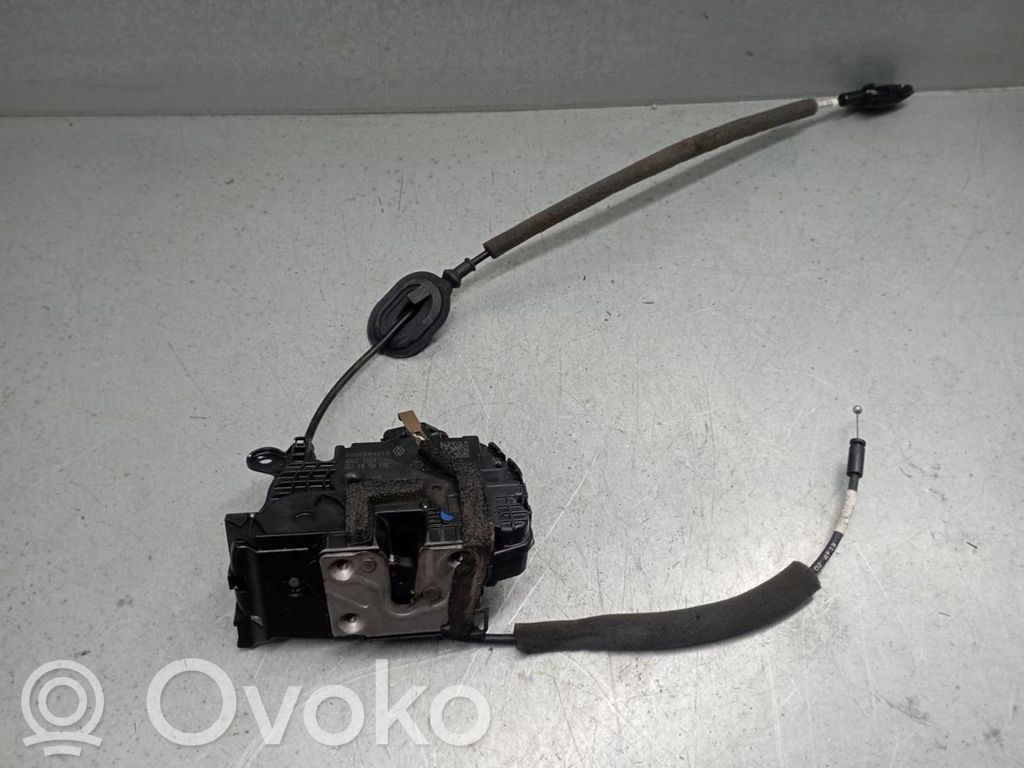 Priekšpusē slēdzene   805020401R,40627224,6PINOS