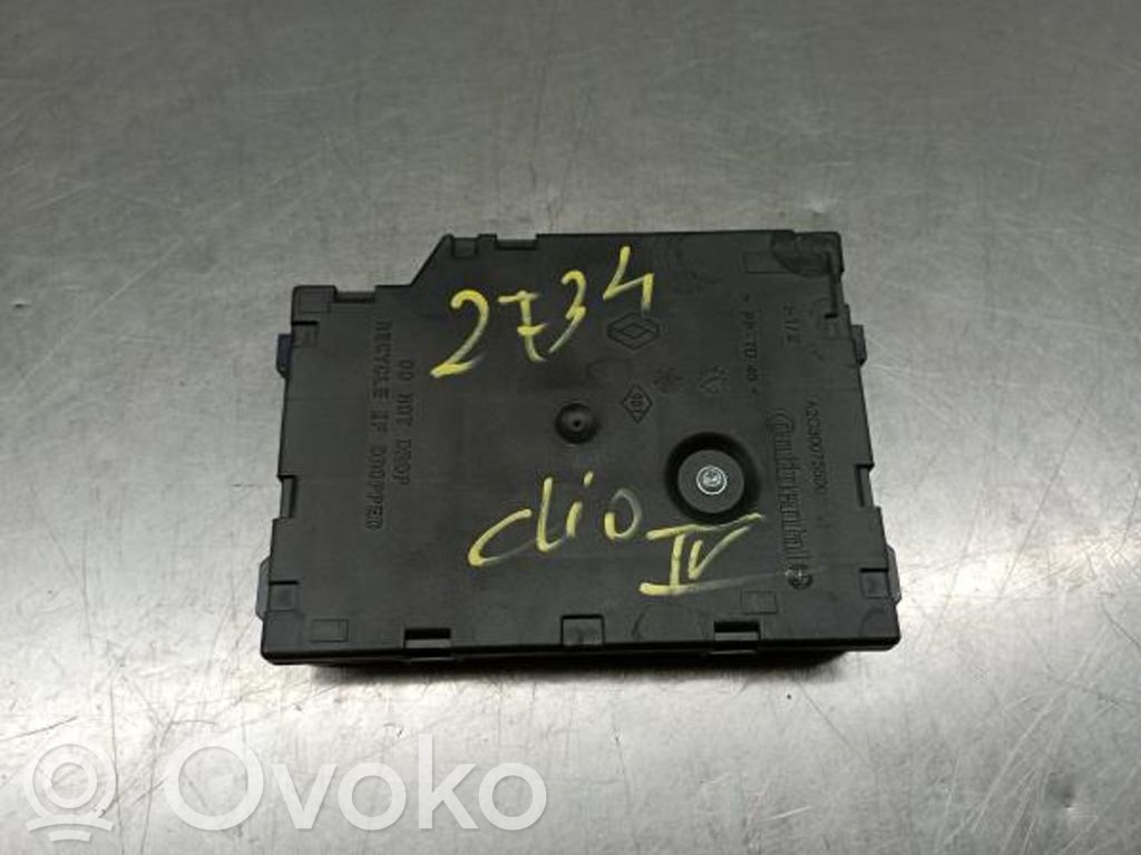 Renault Clio IV Ignition key card reader 