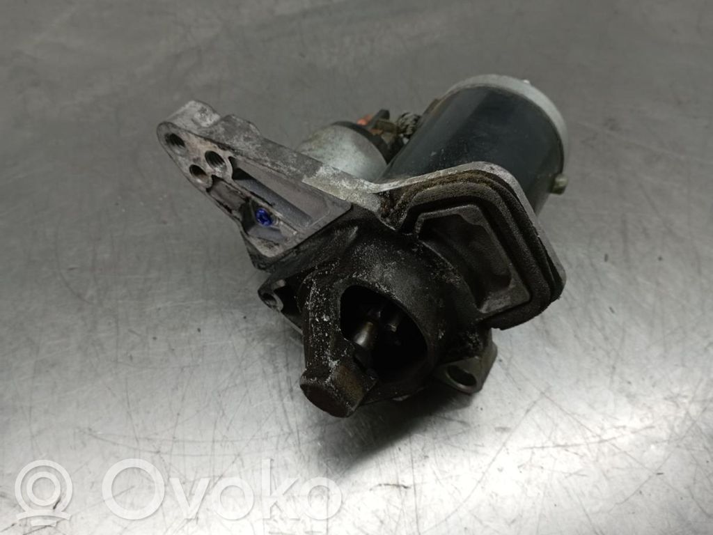Motor de arranque   233000779R,M000T46572ZT