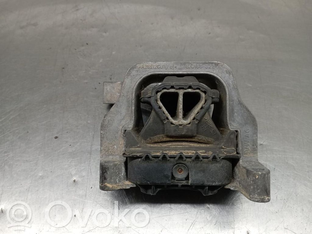 Volkswagen Touran II Engine mount bracket 