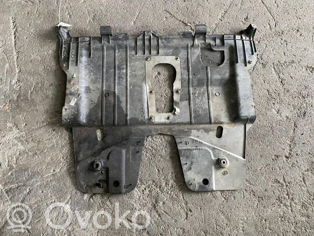 Engine splash shield/under tray   00520825660E,00519843160E,303445