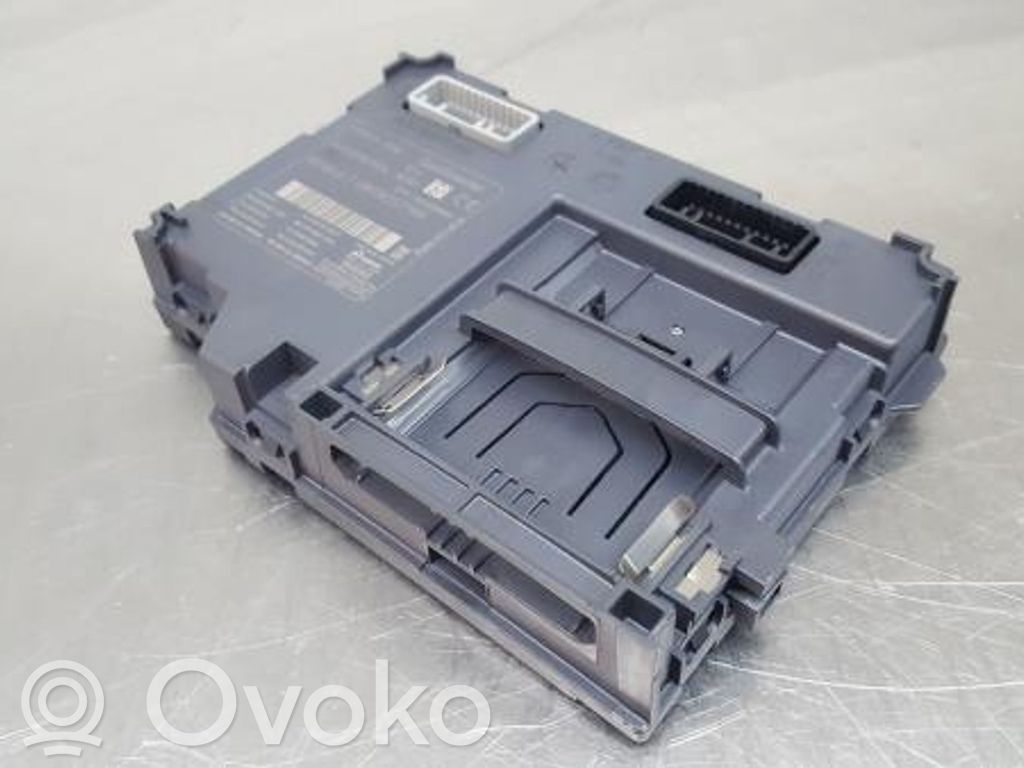 Renault Clio IV Ignition key card reader 