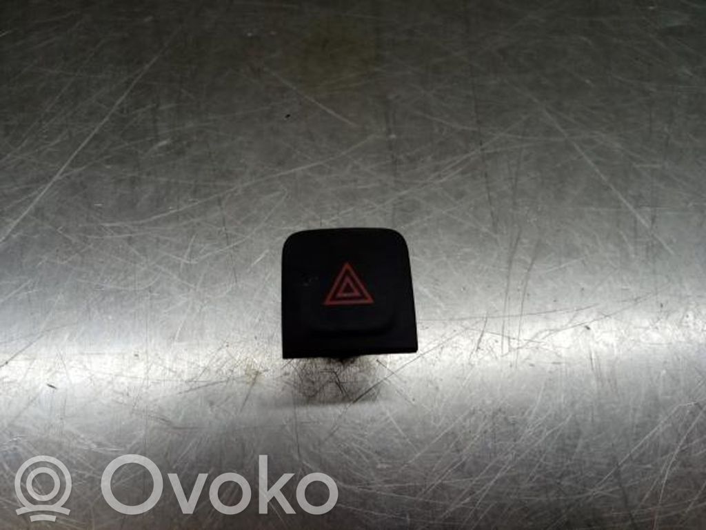 Hazard light switch   252900624R,10108023