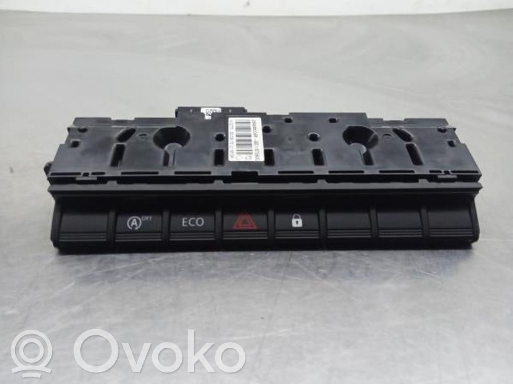 Hazard light switch   283E86009R