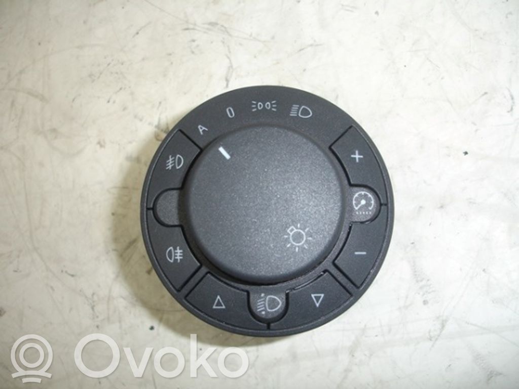 Opel Corsa D Light switch 