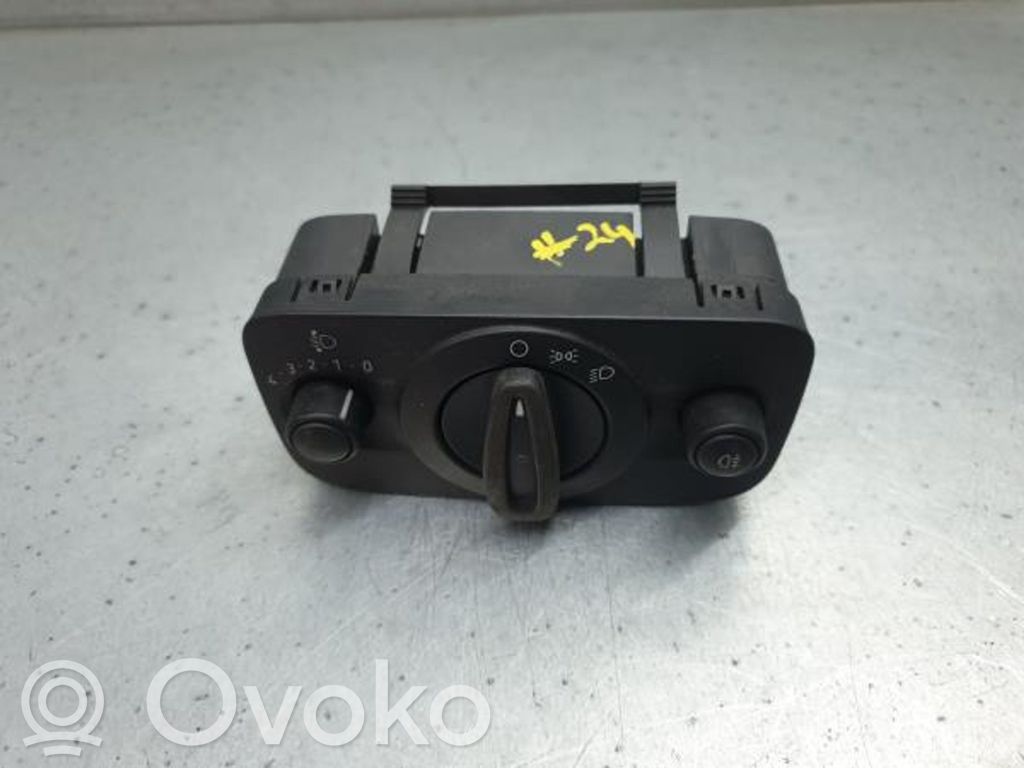 Interruptor de luz   8A6T13A024AB,10004133,GOGMA