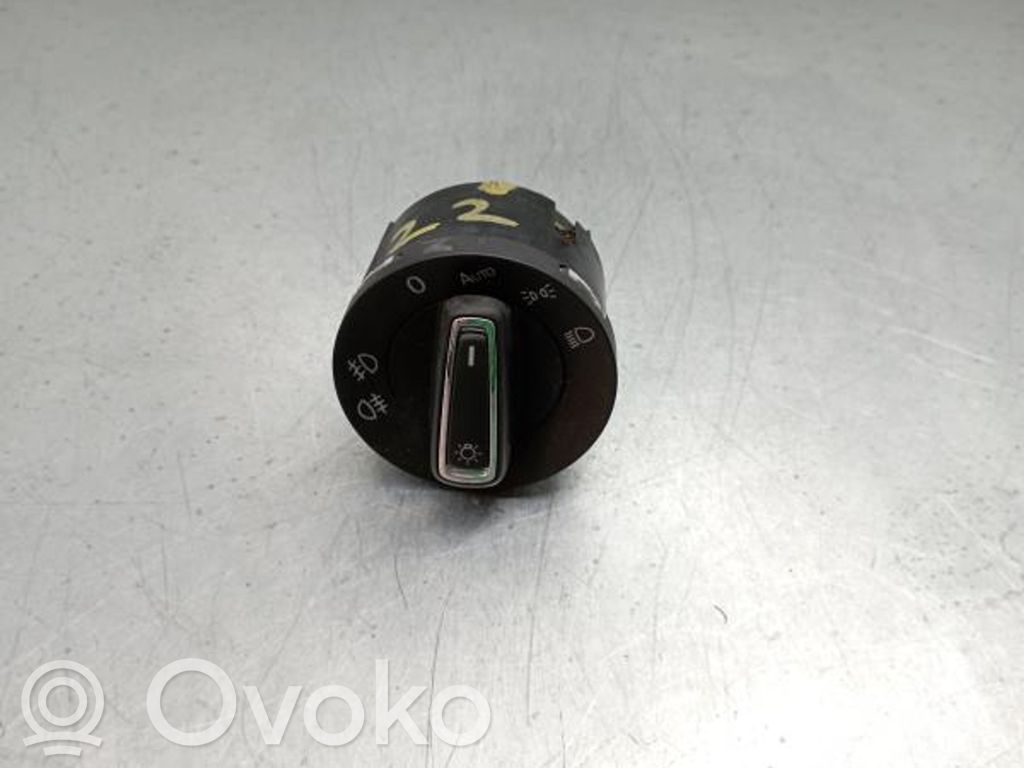 Light switch   5G0941431AF