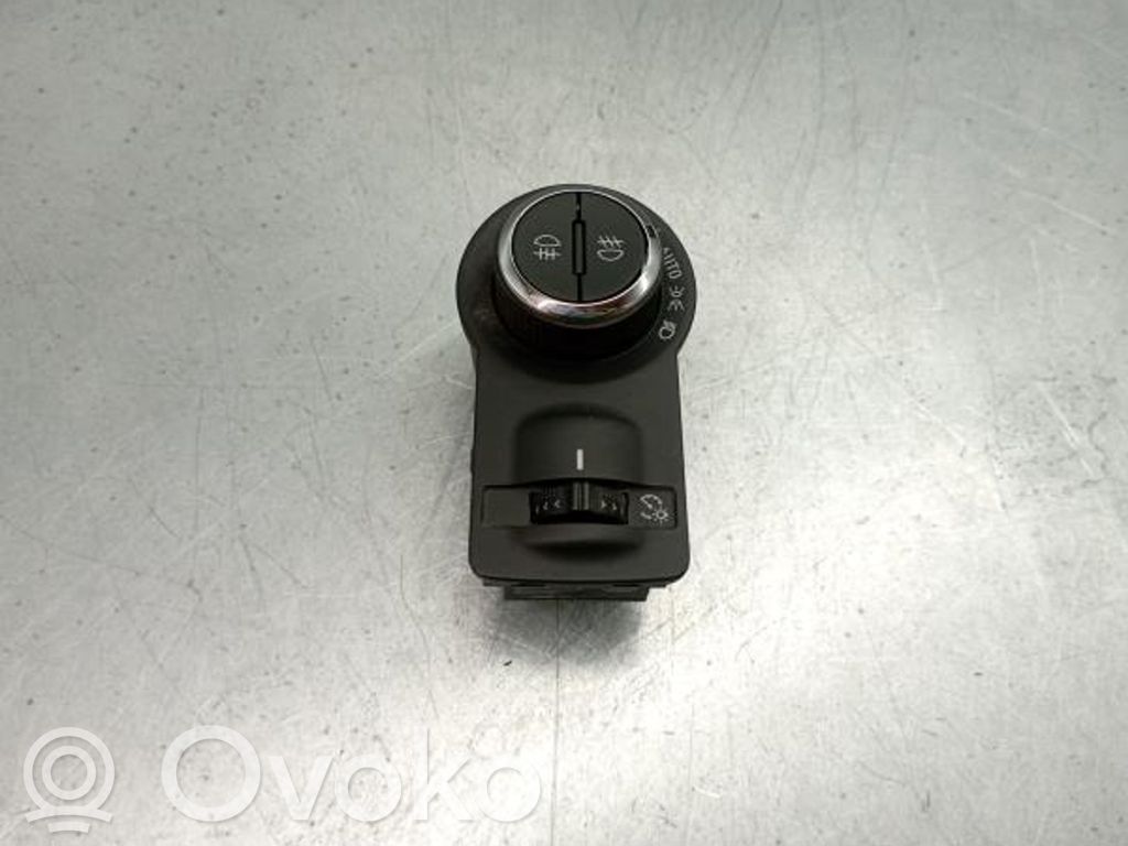 Light switch   95297425,10026916