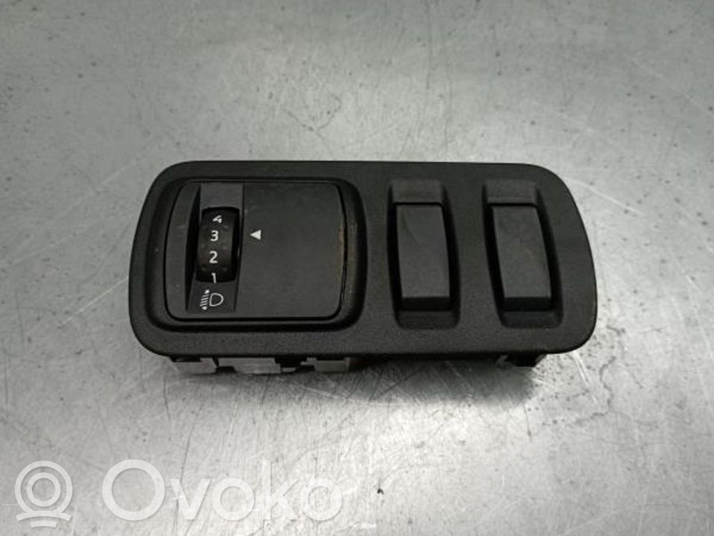 Light switch   251635477R,18101701,TAMPADAFICHA