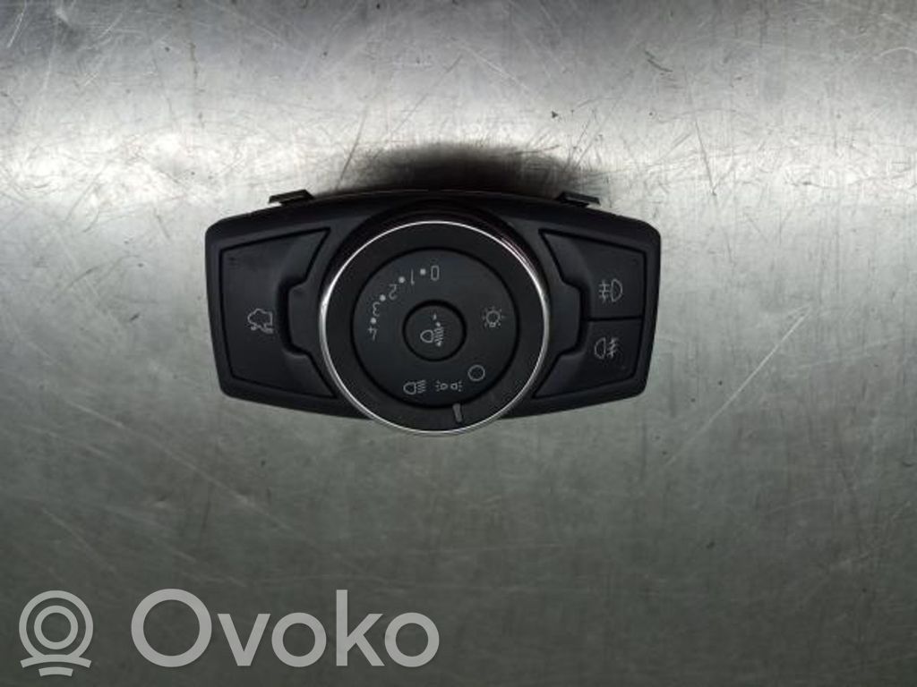 Light switch   E4B513A024BB,10100169