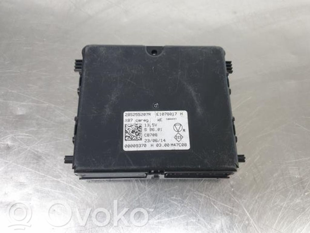 Comfort/convenience module   285255207R,E1078017H,ECUCONTROLMODULE