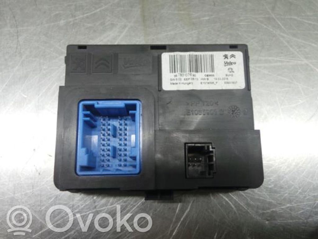 Mukavuusmoduuli   E1065901C,9678007680