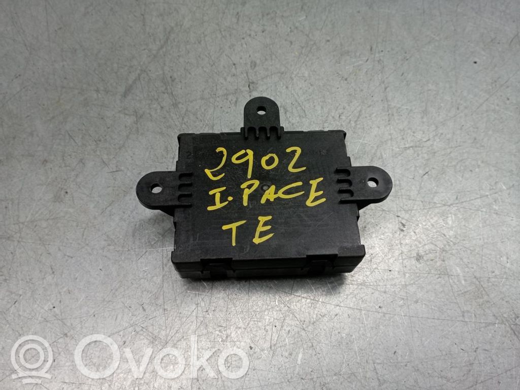 Unité de commande module de porte   J8A214D620CC,10336939