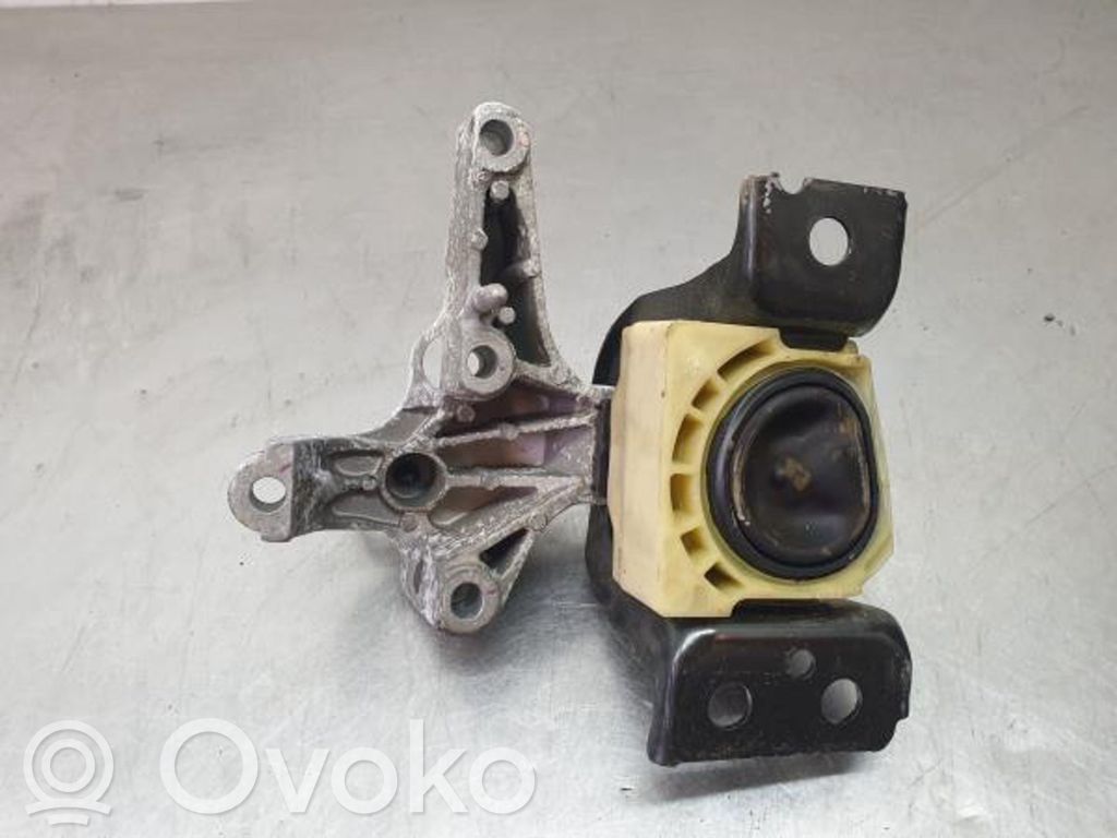 Engine mount bracket   112845638R,DIREITO
