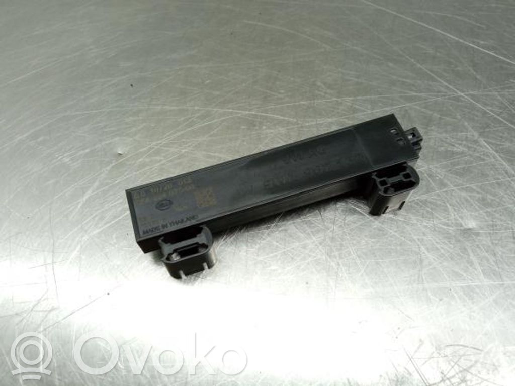 Audi A3 8Y Aerial antenna amplifier 