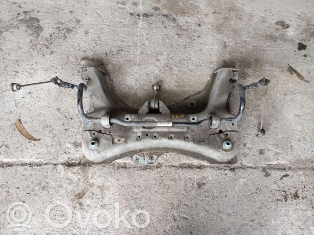 Renault Clio IV Bastidor delantero 