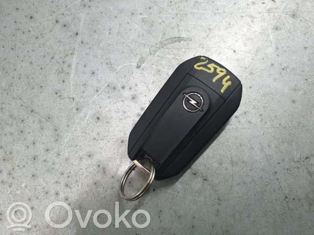 Opel Corsa F Clé / carte de démarrage